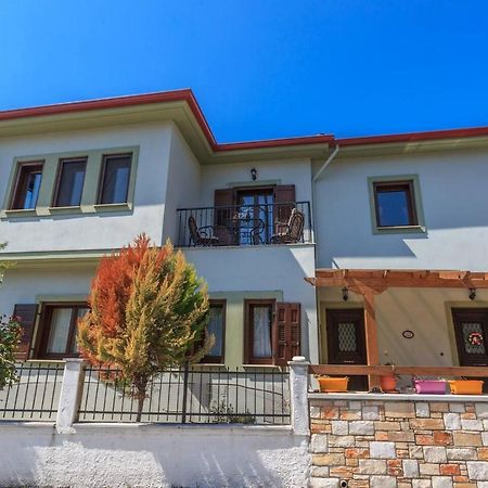 Katalpi House Apartment Милина Екстериор снимка